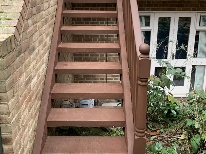 Front view of the staircase